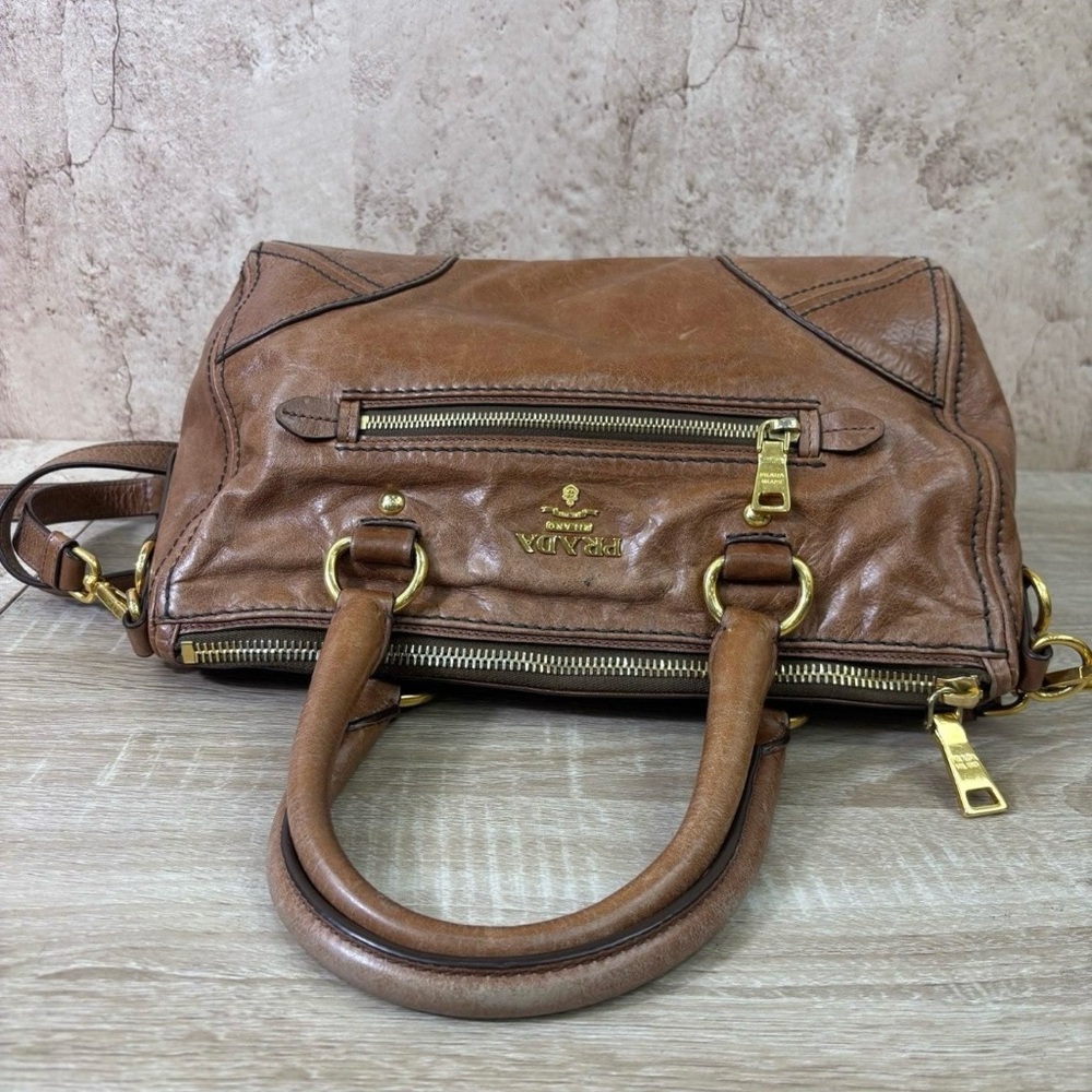 Prada Vintage Rare Tan Leather Satchel Worn-in Look - Picture 7 of 10